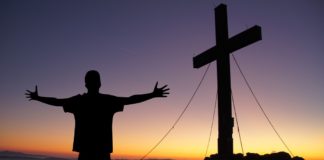 Jesus Cristo – O Tema Central da BĂblia